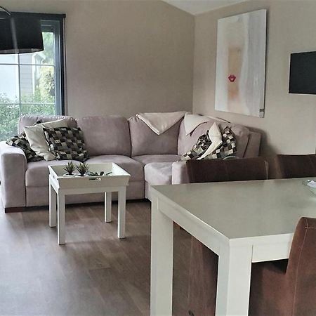 Mooi Chalet Voor Een Top Vakantie Aan Zee Biggekerke Luaran gambar